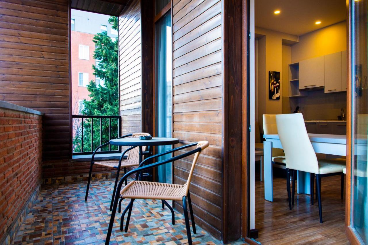 Sani Apart Hotel Tbilisi Exterior photo