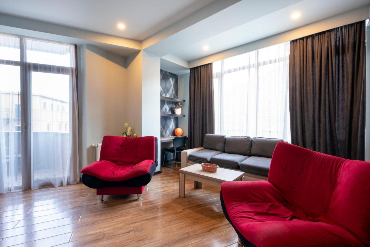 Sani Apart Hotel Tbilisi Exterior photo