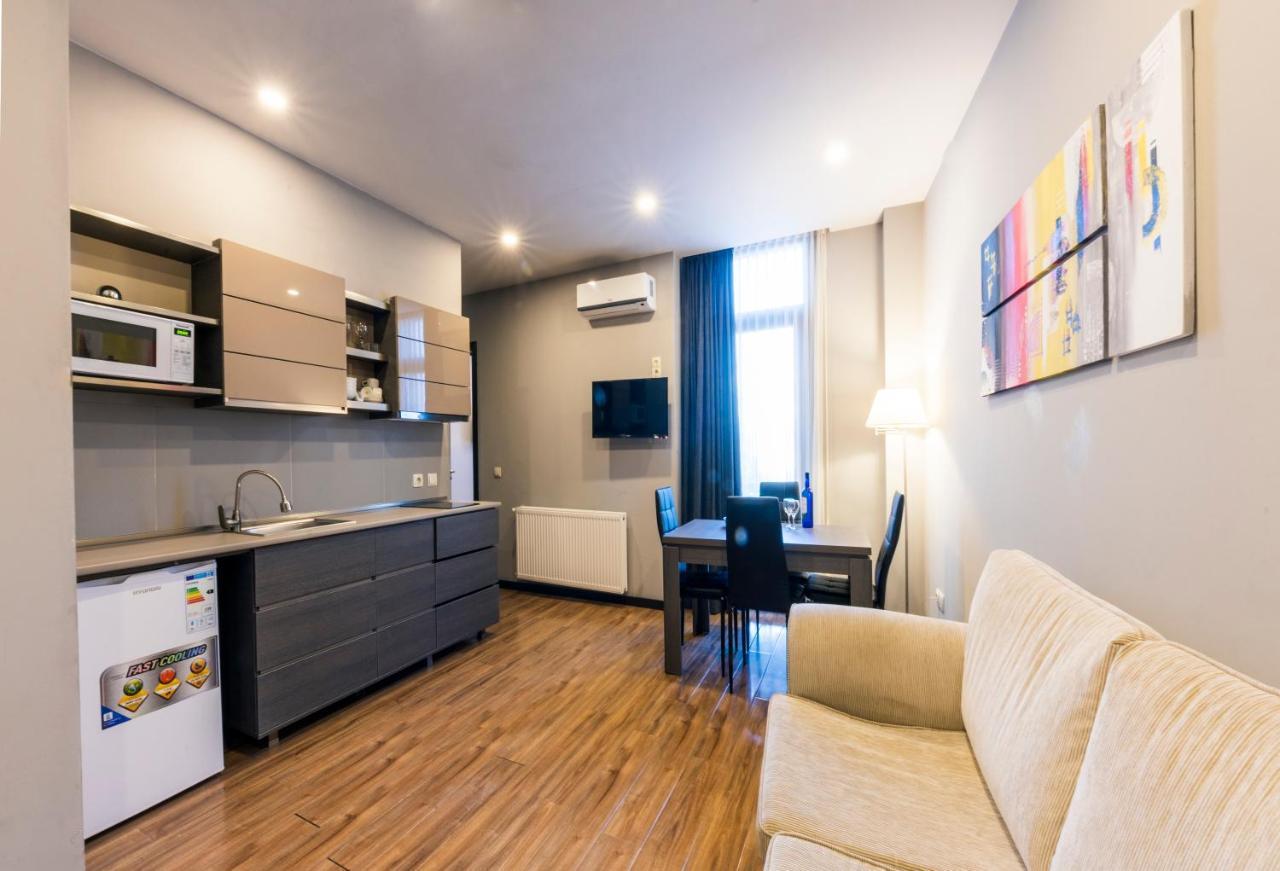 Sani Apart Hotel Tbilisi Exterior photo