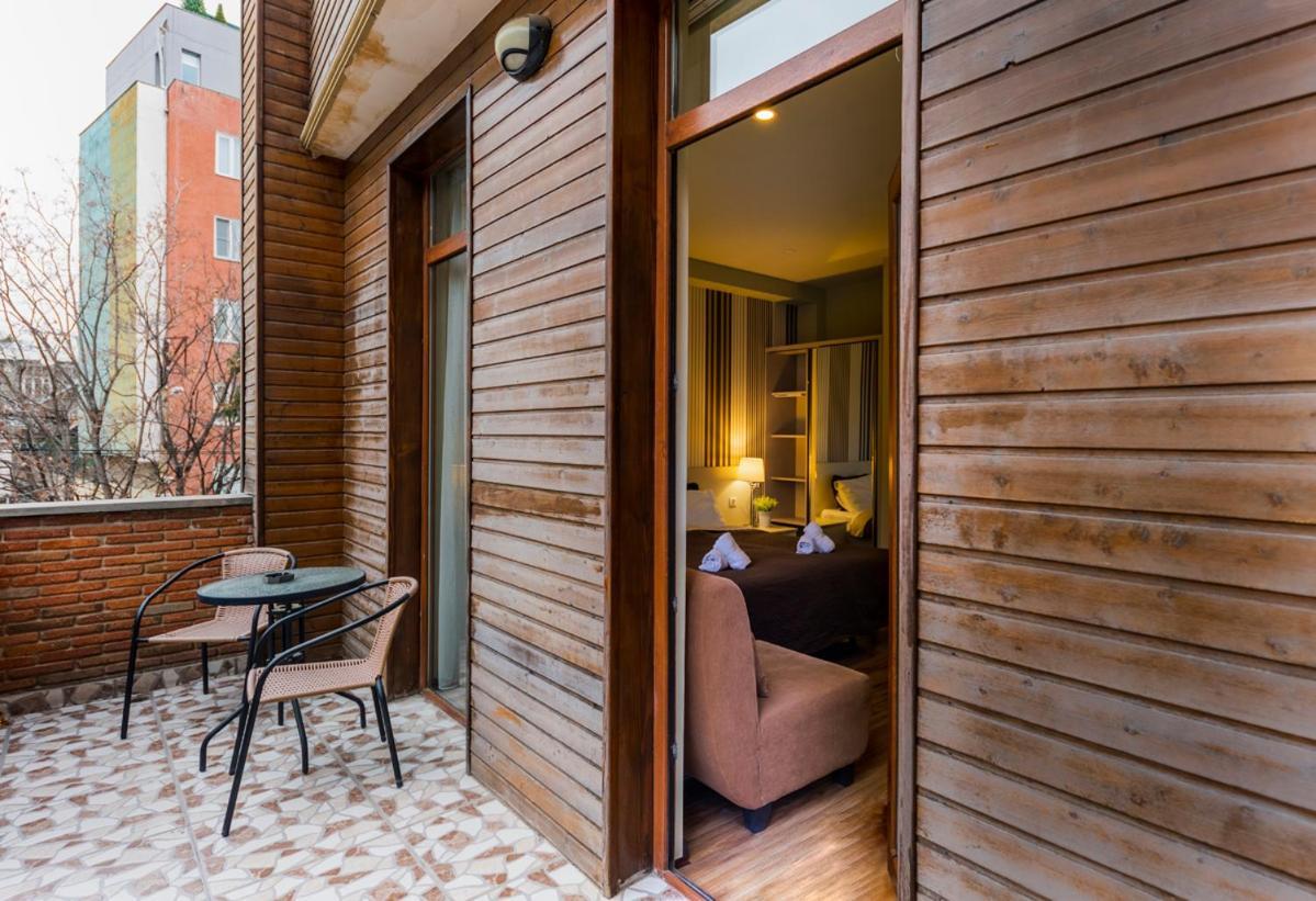 Sani Apart Hotel Tbilisi Exterior photo