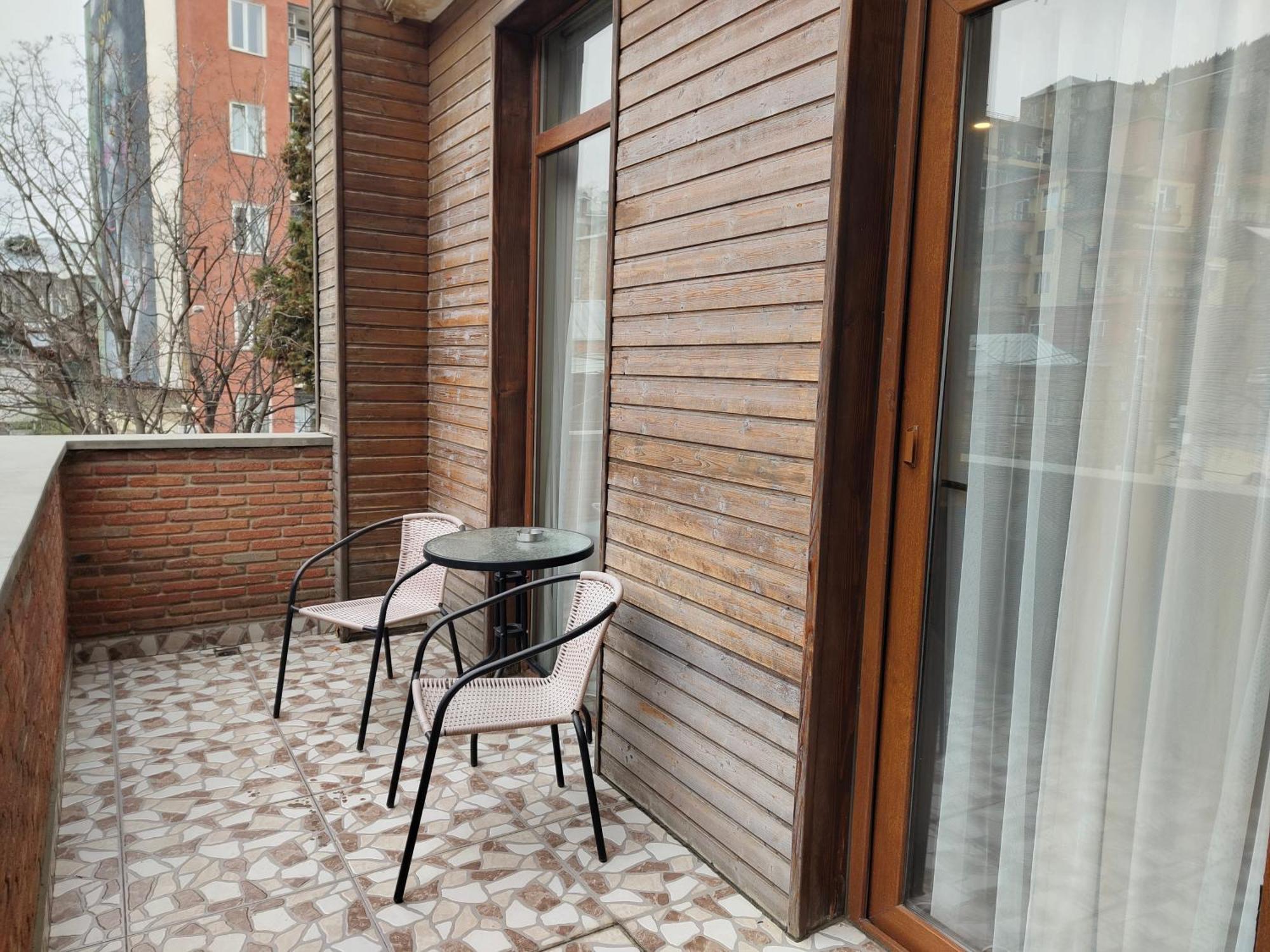 Sani Apart Hotel Tbilisi Exterior photo