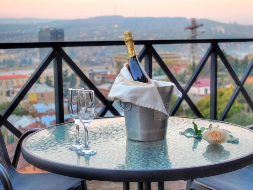 Sani Apart Hotel Tbilisi Exterior photo